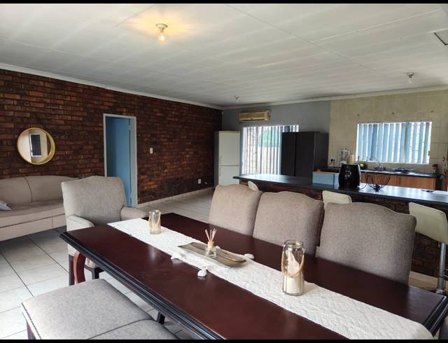 3 BEDROOM HOUSE TO LET IN WALDRIFT